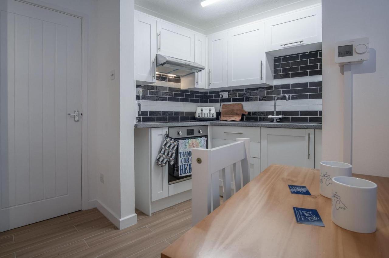Castle Cove - 1 Bedroom - *